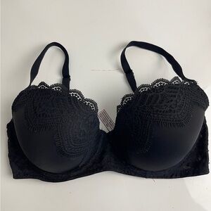 Victoria's Secret Black Lace Full-Coverage Bra